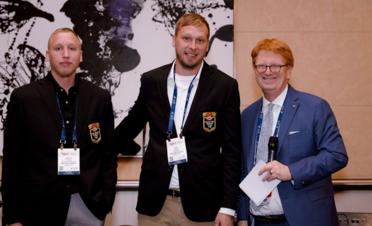 Nicholas & Kevin Bohman with John Ross 533